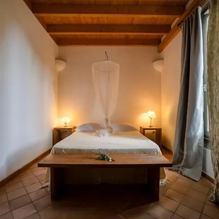 Sleeps 21 With Pool And Air Con Villa
