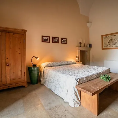Sleeps 21 With Pool And Air Con Villa Cannole